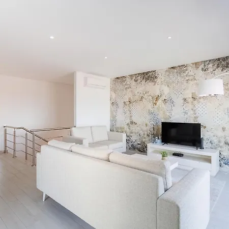 Serene View - By Sch Apartment